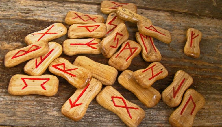 Schimbări Neanticipate: Ce Învățăm din Raidho Inversat pentru Nativii Taur și Celelalte Zodii