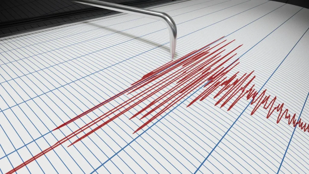 Cutremur devastator în Japonia: Impactul seismului de 7,5 și provocările evacuării zonelor de coastă
