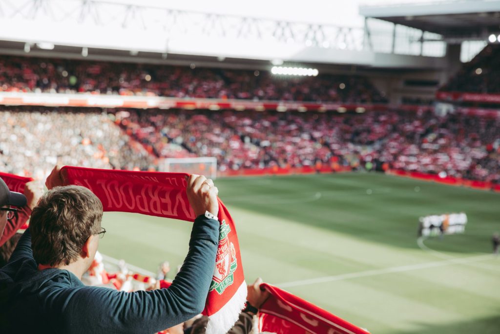 Anfield: Inima Fotbalului Englez și Temutul Stadion al Premier League în 2026