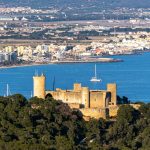 Impactul majorării taxelor pentru turiști în Barcelona: Ce înseamnă pentru români și turismul local