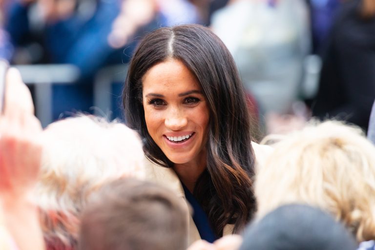Meghan Markle și Iluzia Regalității: O Analiză a Așteptărilor și Realităților din Spatele Monarhiei Britanice
