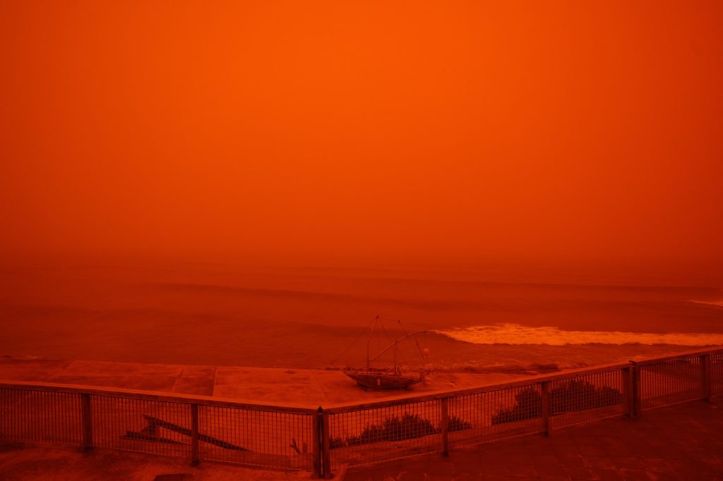 Furtuna de Nisip în Creta: O Privire Asupra Implicațiilor și Fenomenului Meteorologic