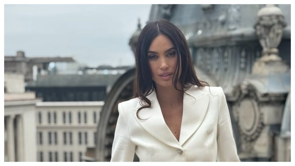 Alina Pușcău: Secretele unei Siluete de Invidiat la 43 de Ani