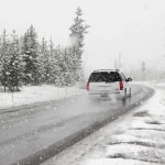 Iarnă Tardivă în România: Cum Impactează Vremea Capricioasă Viața Cotidiană