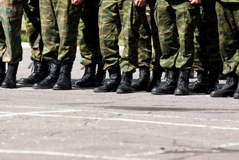 Germania impune reguli stricte pentru bărbați: Aprobarea călătoriilor internaționale devine obligatorie