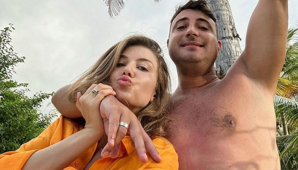 Divorțul surprinzător dintre Codruța Filip și Valentin Sanfira: Mesaje subliminale și impactul asupra vieții personale