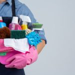 Tradițiile de Curățenie din Săptămâna Mare: Între Simbolism și Practică