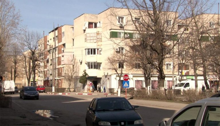 Zimnicea: Oportunitatea Imobiliară a Anului – Apartament cu 2 Camere la Preț Mic în Contextul Creșterii Pieței Imobiliare din România