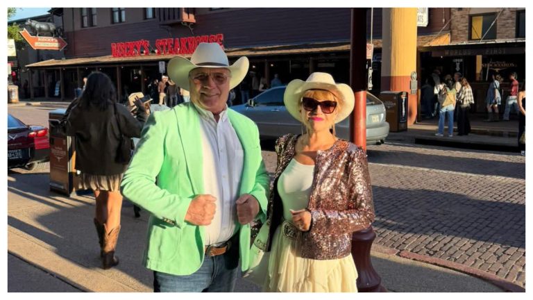 Marina Almășan și Sorin Mărcuș: O poveste de dragoste încununată de un inel de logodnă simbolic