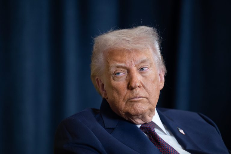 Un Parc din București Poartă Numele lui Donald Trump: O Simbolistică a Relațiilor Internaționale