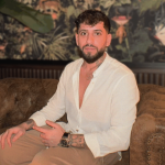 Fulgy și Intervenția Poliției: O Privire Detaliată asupra Incidentului și Implicațiilor Sale