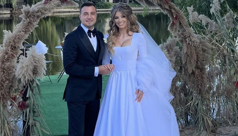 Divorțul surpriză dintre Codruța Filip și Valentin Sanfira: O analiză a relației și a detaliilor prevestitoare