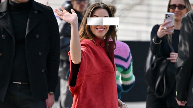 Aubrey Plaza: O viață nouă în umbra pierderii – Povestea sarcinii actriței și a regăsirii fericirii
