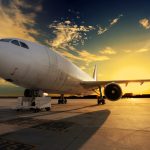 Creșterea prețurilor biletelor de avion: O nouă taxă pentru turiștii români