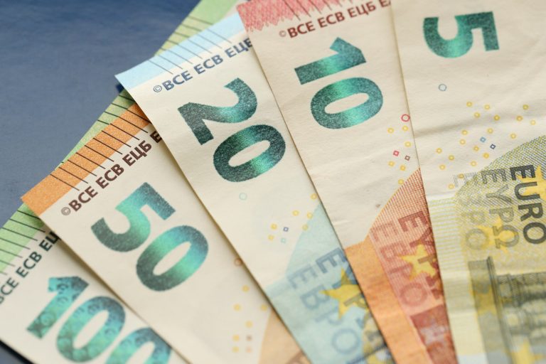 Bancnota de 500 de euro: Între valoare și controversă în economia europeană