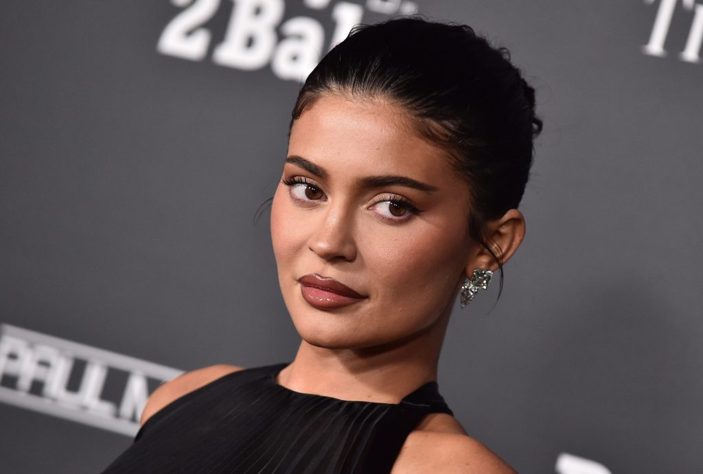 Cazul Angelica Hernandez Vasquez vs. Kylie Jenner: O privire detaliată asupra acuzațiilor de hărțuire și discriminare