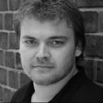Tragedie în Televiziune: Moartea Prematură a Scenaristului Steve Burge și Impactul Asupra Industriei Britanice