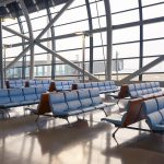Criza combustibilului amenință aeroporturile regionale din Europa: Implicații și perspective