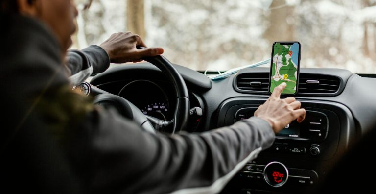 Ridesharingul în România: O alternativă costisitoare pentru călătoriile între orașe?