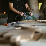 Famos: Povestea unei Fabrici cu Tradiție din România și Impactul Concurenței Asupra Industriei Mobilei