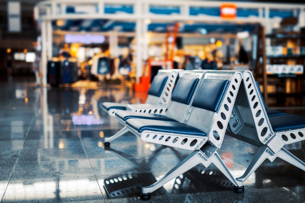 Impactul scumpirii kerosenului: Spirit Airlines anulează toate zborurile și își închide operațiunile