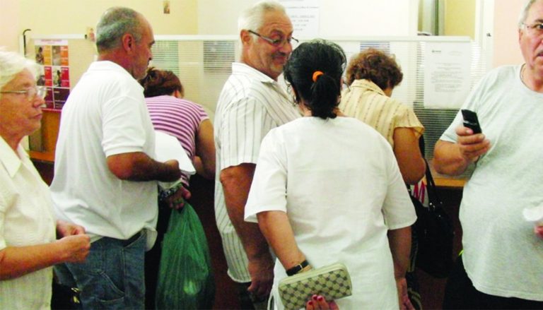 Creșterea pensiilor în România: 480 lei în plus pentru pensionarii din anumite orașe și implicațiile acestei măsuri