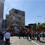 Incendiu devastator la un bloc din apropierea Gării de Nord din București: Impactul și reacțiile comunității