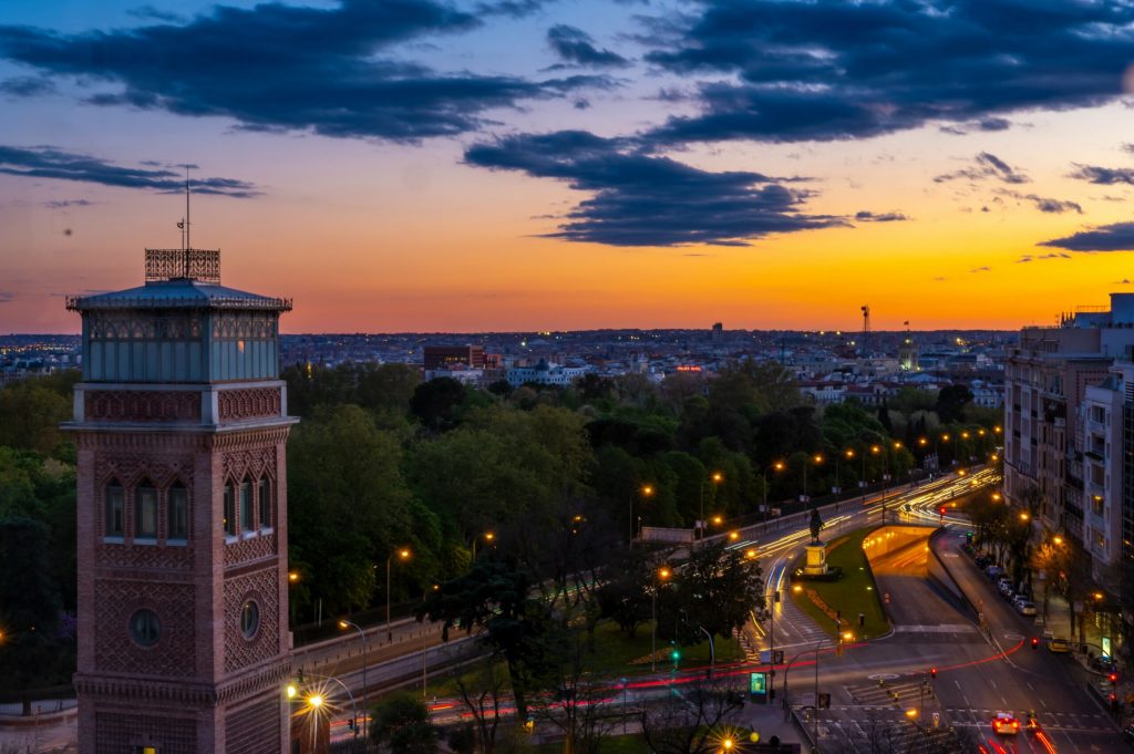 Costurile de trai în Madrid în 2026: O analiză detaliată a cheltuielilor necesare pentru un trai decent