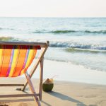 Controverse pe plajă: Despăgubirea unui turist german pentru lipsa șezlongurilor în Grecia