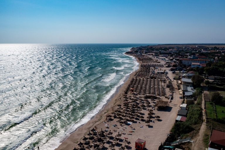 Vacanțe de primăvară pe litoralul românesc: Reduceri și oferte în Mamaia, Costinești și Vama Veche