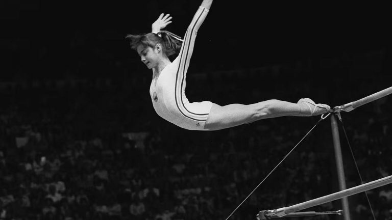 Nadia Comăneci: O Legendă a Gimnasticii la 50 de Ani de la Istoria de la Montreal
