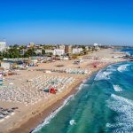 Litoralul pentru Toți: Oportunități de Vacanță la Preț Mic în Extrasezon