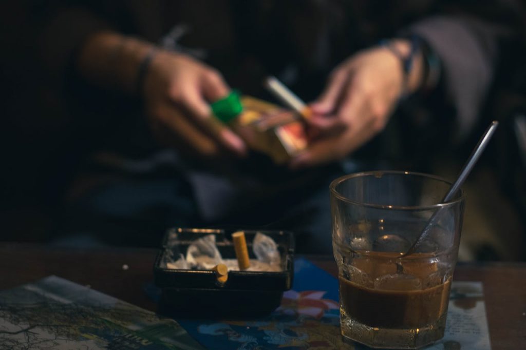 Poliția Capitalei în Acțiune: Verificările Riguroase ale Restaurantelor din București pentru Respectarea Legii Antifumat