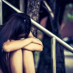 Tragedia adolescentelor din România: O analiză profundă a suicidului și a relațiilor interzise