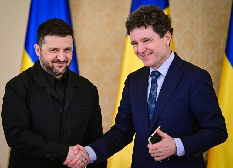 Impactul vizitei lui Volodimir Zelenski la București: O analiză detaliată