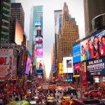 Dansul spontan din Times Square: O celebrare a diversității culturale și a puterii artei de a uni