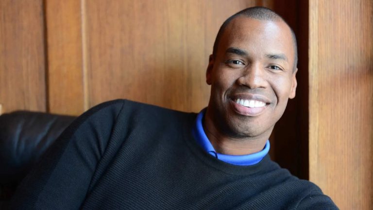 Jocul vieții și al morții: Moartea lui Jason Collins și impactul său asupra sportului și societății