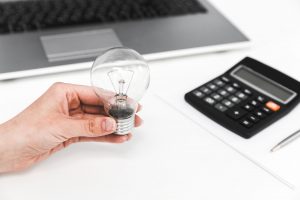 Reducerea facturilor de energie: PPC Energie lansează soluții inovatoare pentru consumatorii români