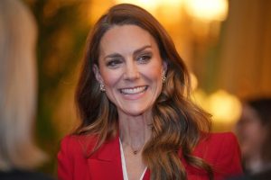 Kate Middleton și Lupta cu Cancerul: O Poveste de Curaj și Transformare