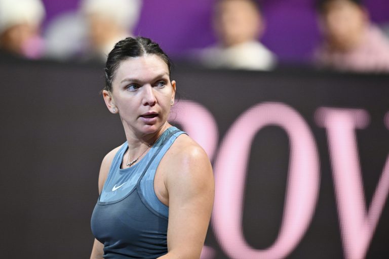 Simona Halep: O carieră strălucitoare și un ultim omagiu în lumea tenisului