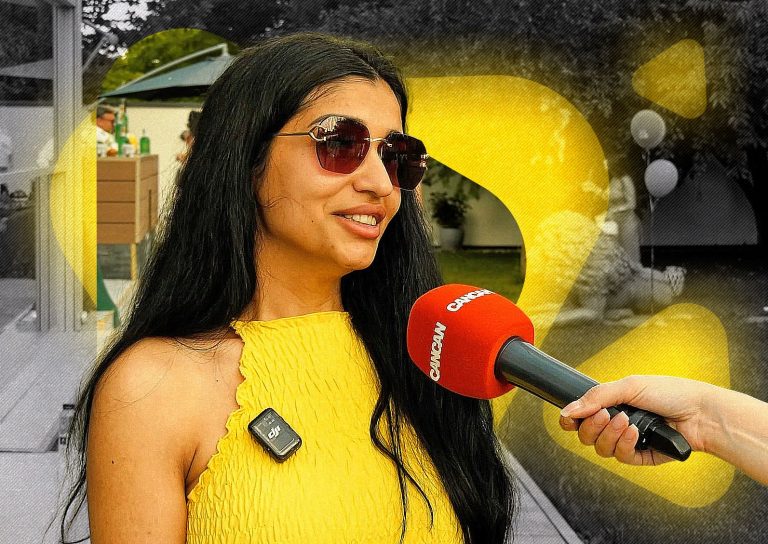 Melek la Petrecerea lui Bogdan de la Ploiești: Îmbrăcată cu 100 de Lei, Dar Cu Inima pentru Copiii Ei