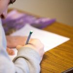 Eliminarea unui elev din Bacalaureat din cauza unui mesaj Ro-Alert: O lecție despre responsabilitate și reguli