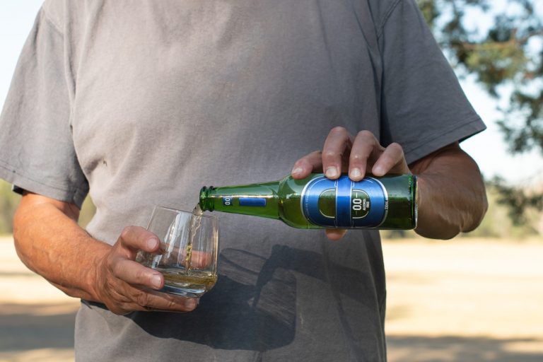 Beneficiile surprinzătoare ale berii fără alcool: O analiză a conținutului de vitamina B6 și implicațiile acestui studiu recent