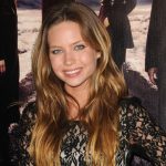 Tragedia din lumea cinematografiei: Moartea prematură a actriței Daveigh Chase și impactul acesteia asupra industriei