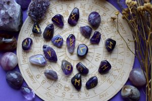 Horoscop Rune pentru 18 Iunie 2026: Provocări și Oportunități pentru Fiecare Zodie