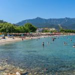 Vacanță de coșmar în Thassos: O experiență nefericită care ridică întrebări despre turismul responsabil