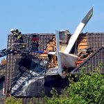 Tragedie în Germania: Accident aviatic devastator cu un avion prăbușit peste o locuință