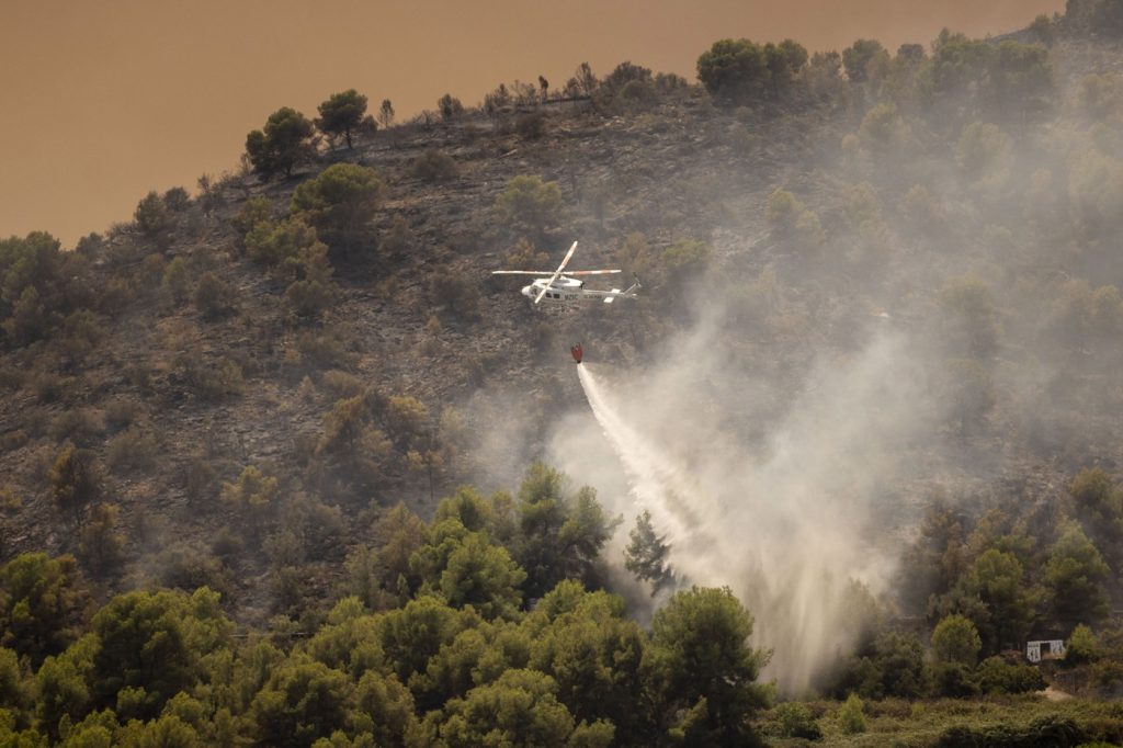 Incendiile devastatoare din Spania și Franța: Impactul schimbărilor climatice asupra Europei de Sud